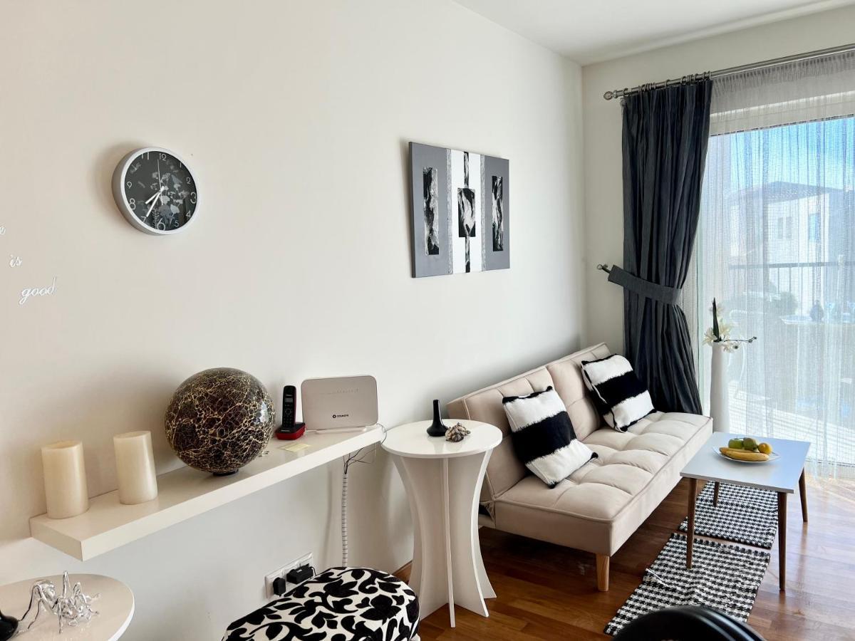 Odyssey Beach Front Apartment La Canée Extérieur photo