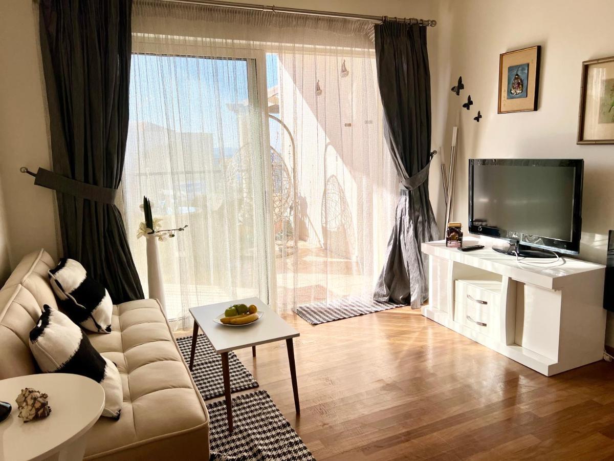 Odyssey Beach Front Apartment La Canée Extérieur photo